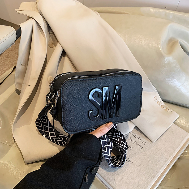 Bolso de invierno de damas 2014 nuevo bolso de cámara de mujer, bolso de hombro popular este año