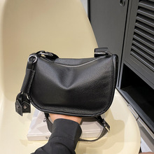 �羳��ƤŮ�����l2023�¿�������R�����μ���^��ţƤб�����Ů