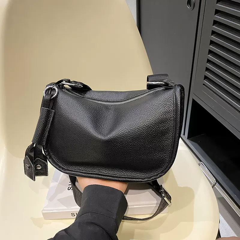 跨境真皮女包批发2023新款大容量马鞍包单肩包头层牛皮斜挎包包女