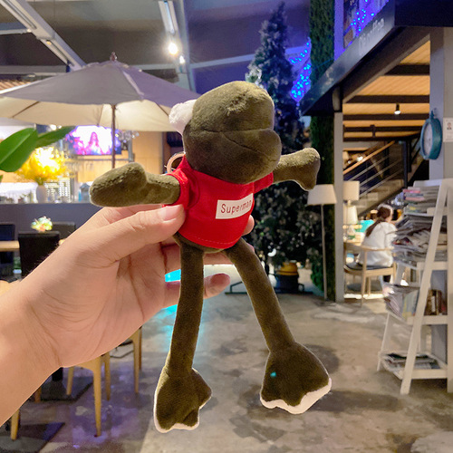 Plush T-shirt long-legged frog key chain couple school bag pendant bag pendant doll doll key chain wholesale