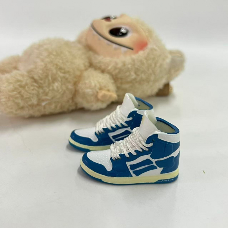 LABUBU Zapatos Rabu Ropa de bebé 17cm felpa vinilo bolso de muñeca colgante para zapatos desnudos caja ciega