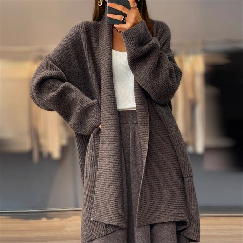 Turndown Neckline Loose Fit Type Wholesale Women's Elegant Streetwear Solid Color Long Sleeve Pocket Sweaters & Cardigans