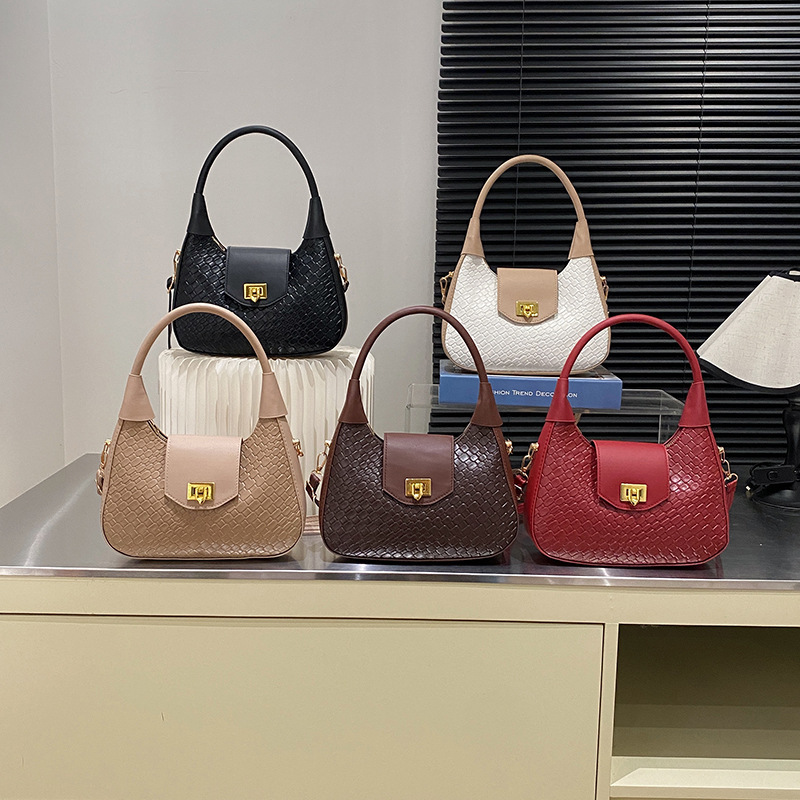 2025 Large Capacity New Fashion Bag Woven Pattern Casual Handbag Trendy Versatile Shoulder Underarm Bag for Women 2025 Large Capacity New Fashion Bag Woven Pattern Casual Handbag Trendy Versatile Shoulder Underarm Bag for Women