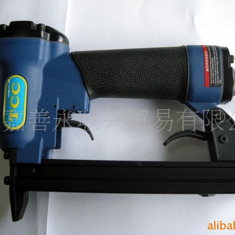 TCC S1010F气动小码钉枪 高强度气动拉钉枪 全自动气动液压柳钉枪