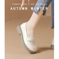 Durable Spring and Autumn 2023 New Flat Sole Single Strap Loafers for Women, Easy-to-Wear, Versatile, Professional, British Style, Small Leather Shoes for Women