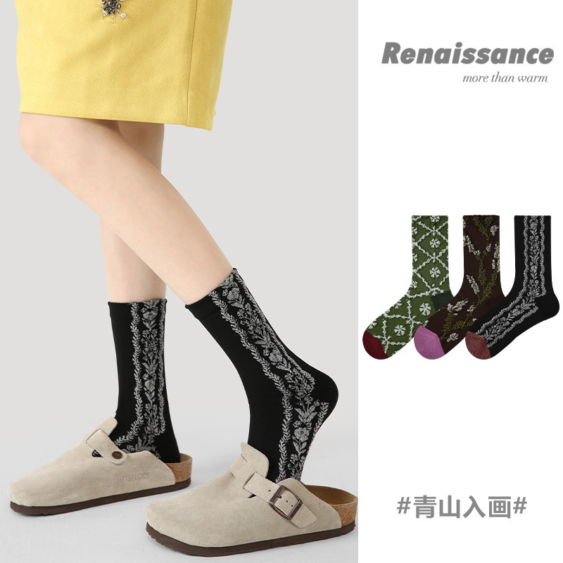 ルネッサンス新中国風秋 2025 新しいチェック柄花柄ミッドカーフソックス ins 文学ファッション女性の靴下
