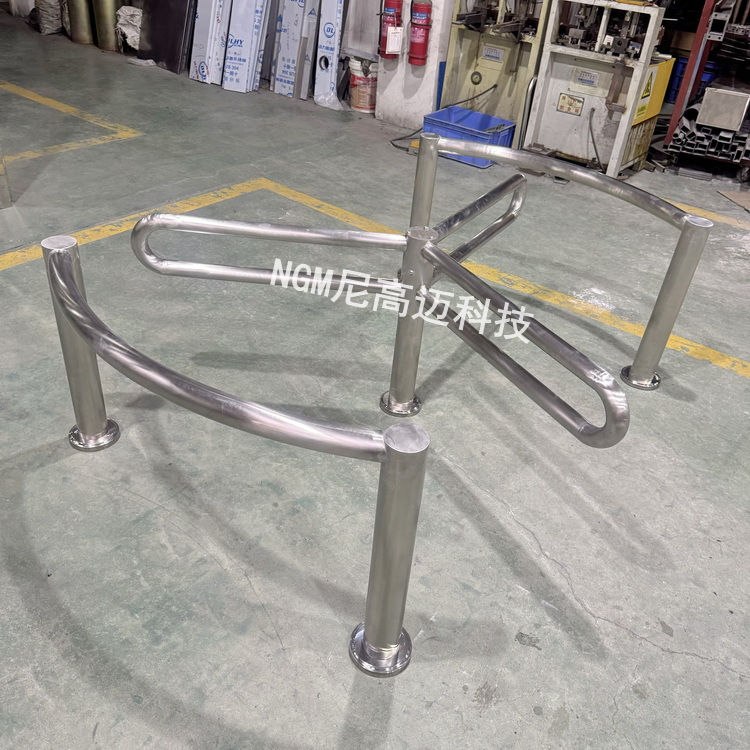 不锈钢单向半高闸机人行通道出入口挡自行车电动车弧形滚闸门厂家