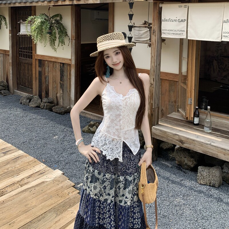 Vacation-Style Gentle Patchwork Print A-Line Skirt, French Retro Lace Patchwork Irregular Camisole Top for Women