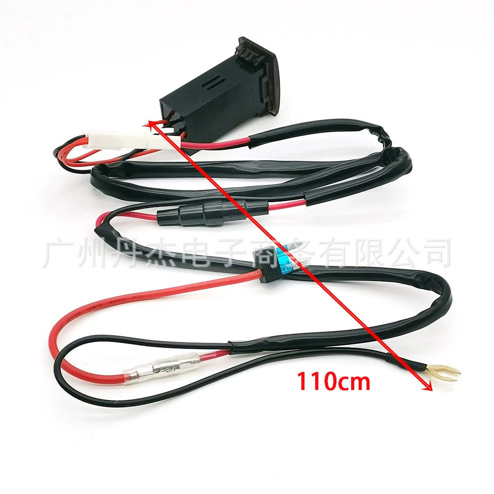 Подходит для Suziki Liana двойной USB зарядное устройство USB разъем одиночная зарядка + дисплей напряжения