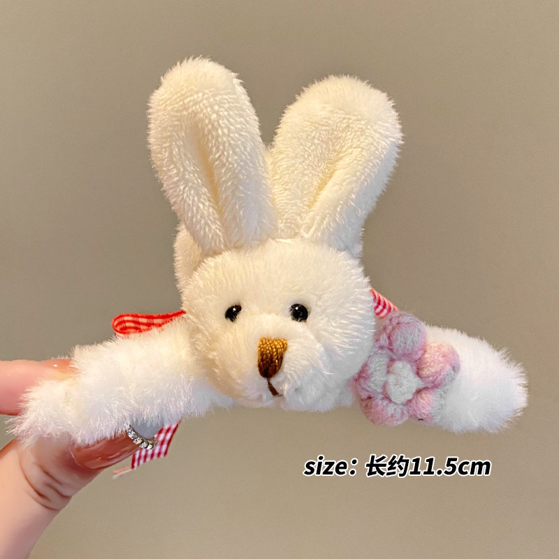 2026秋冬ミンクファー毛皮ヘアクリップ、高級感のある後頭部用大型シャーククリップ、ハート型キラキラ輝くダイヤモンド付き毛皮ヘアクリップ