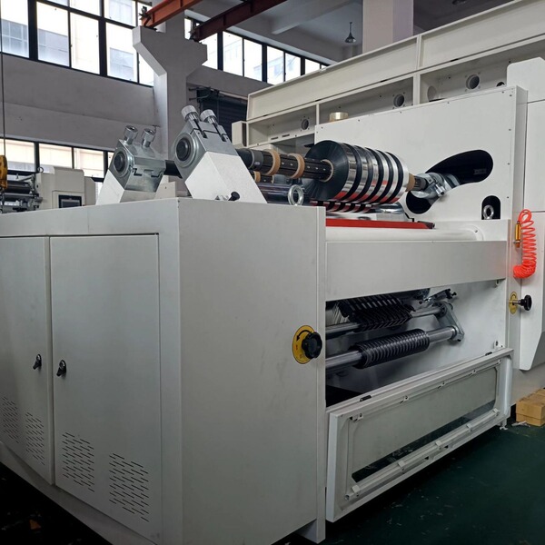 HFQB-800 fully automatic roll non-woven slitting machine