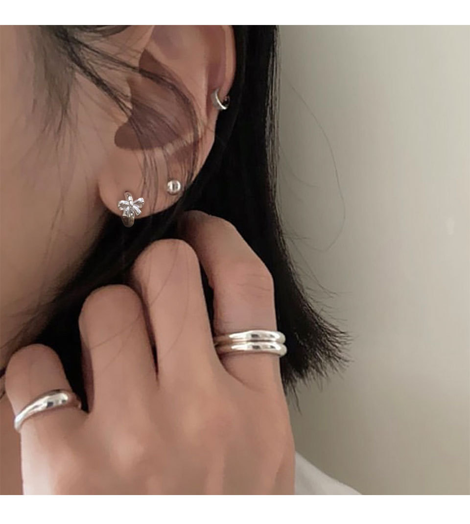 Örhängen studs slips i sterling silver för kvinnor_voghion.com