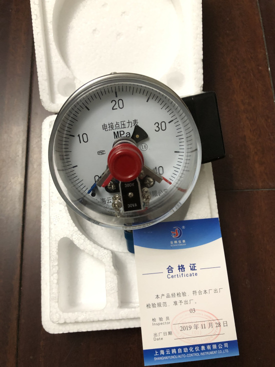 轴向无边不锈钢防震电接点压力表 YXC-100ZYXC-100Z电接点压力表