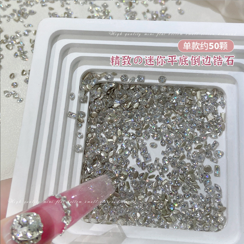 50 Flat-Bottomed Beveled Zircon Nail Art Decorations, Mini Marquise Teardrop Heart-Shaped Nail Rhinestones, Small Nail Accessories