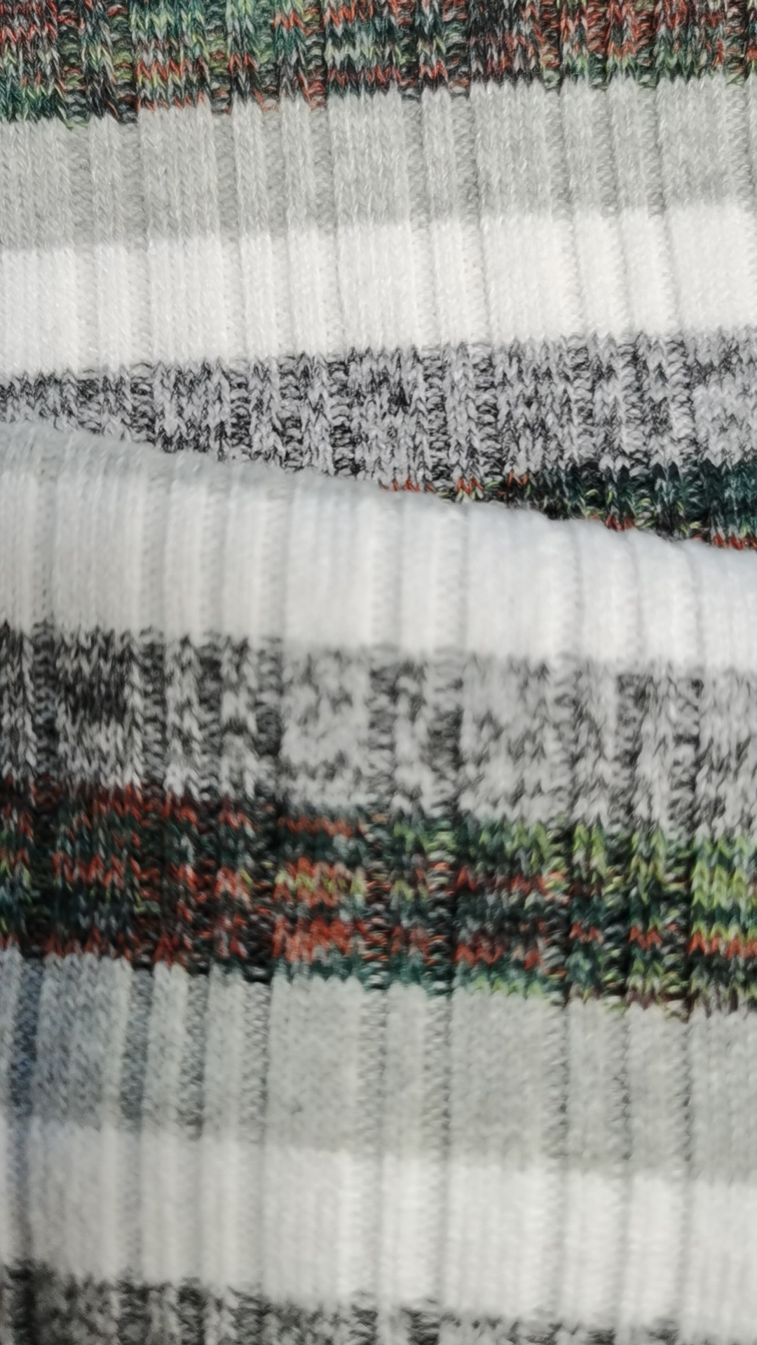 310gTR粗针不规则罗纹色织涤纶人棉氨纶休闲服面料批发