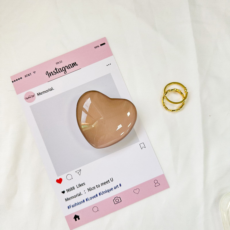 _0018_白支架-水晶玻璃爱心-灰棕