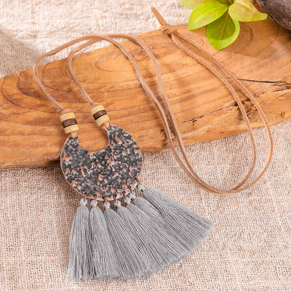 European and American Fashion Casual Style Long Sweater Chain Creative Handmade Woven Tassel Pendant Necklace Vintage Accessories Wholesale