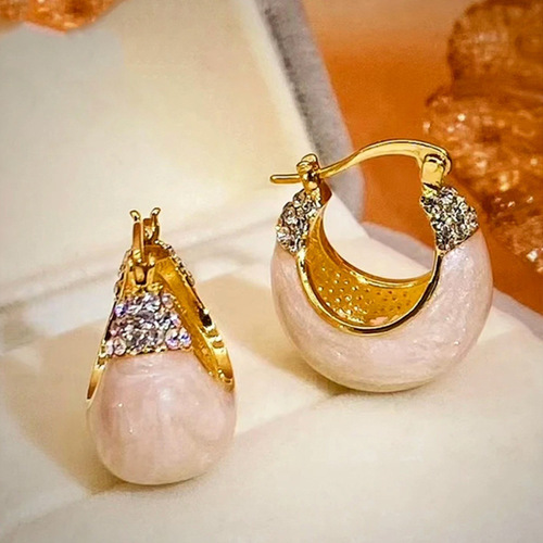 Elegant Green Oil-Flash Diamond Stud Earrings for Women -  New Fashion Baby Drop Hoops - Retro Earrings