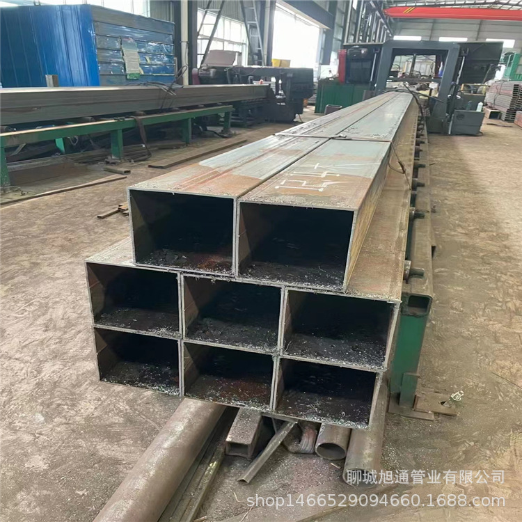 工厂做16mn无缝方通管300*300 Q345B高强度扁通无缝管