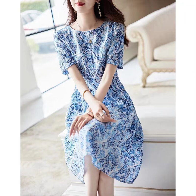 Foreign Trade Export Printed Dress 2026 Summer New Round Neck Waist-Cinching Puff Sleeve Dress for Women Mid-Length Foreign Trade Export Printed Dress 2026 Summer New Round Neck Waist-Cinching Puff Sleeve Dress for Women Mid-Length