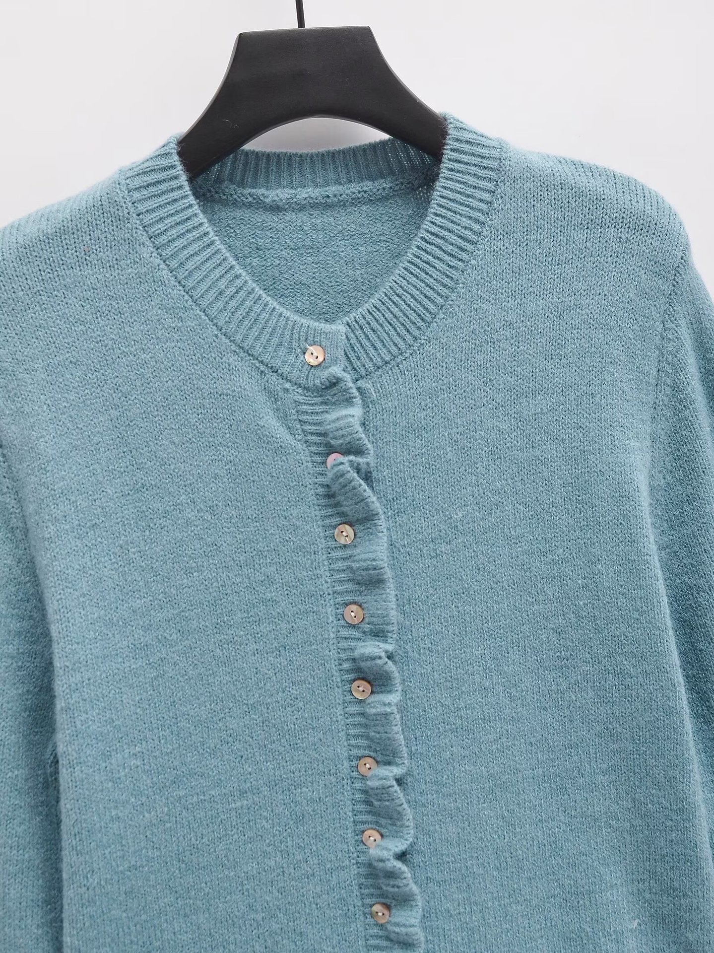 2024 Winter New Product Women's Personalized Stacked Decorative Knitted Cardigan Sweater w027 9608_voghion.com