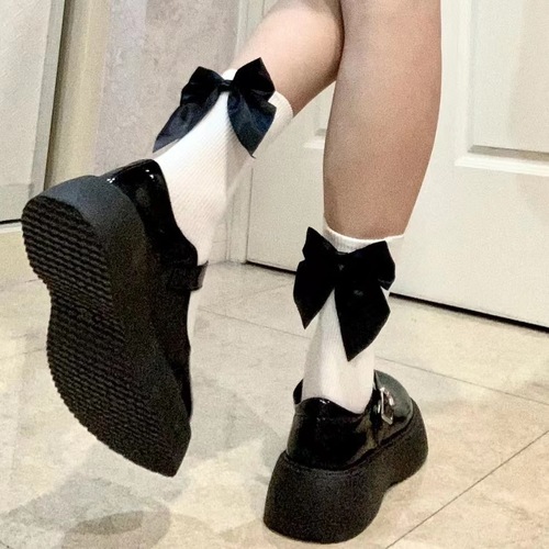 Lolita black bow socks for women in spring and summer Korean style all-match sweet jk mid-calf socks with small leather shoes princess socks
