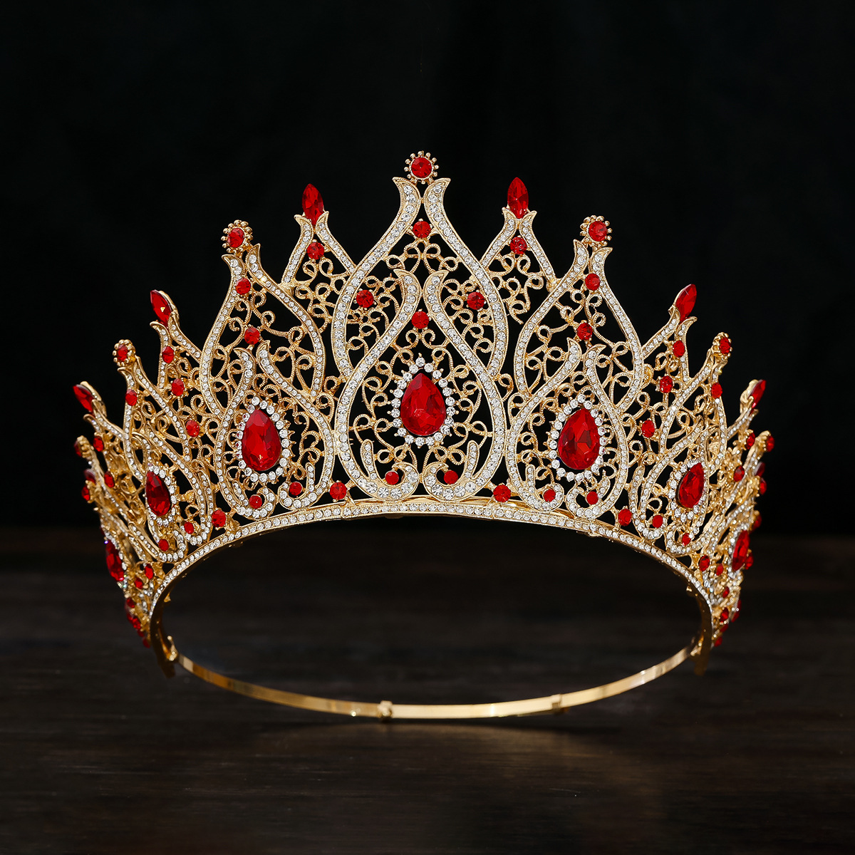Fábrica de suministro directo de grandes tiaras de corona Baroque Crown Miss Mundo Europa y Europa Cross Border Bride Retro