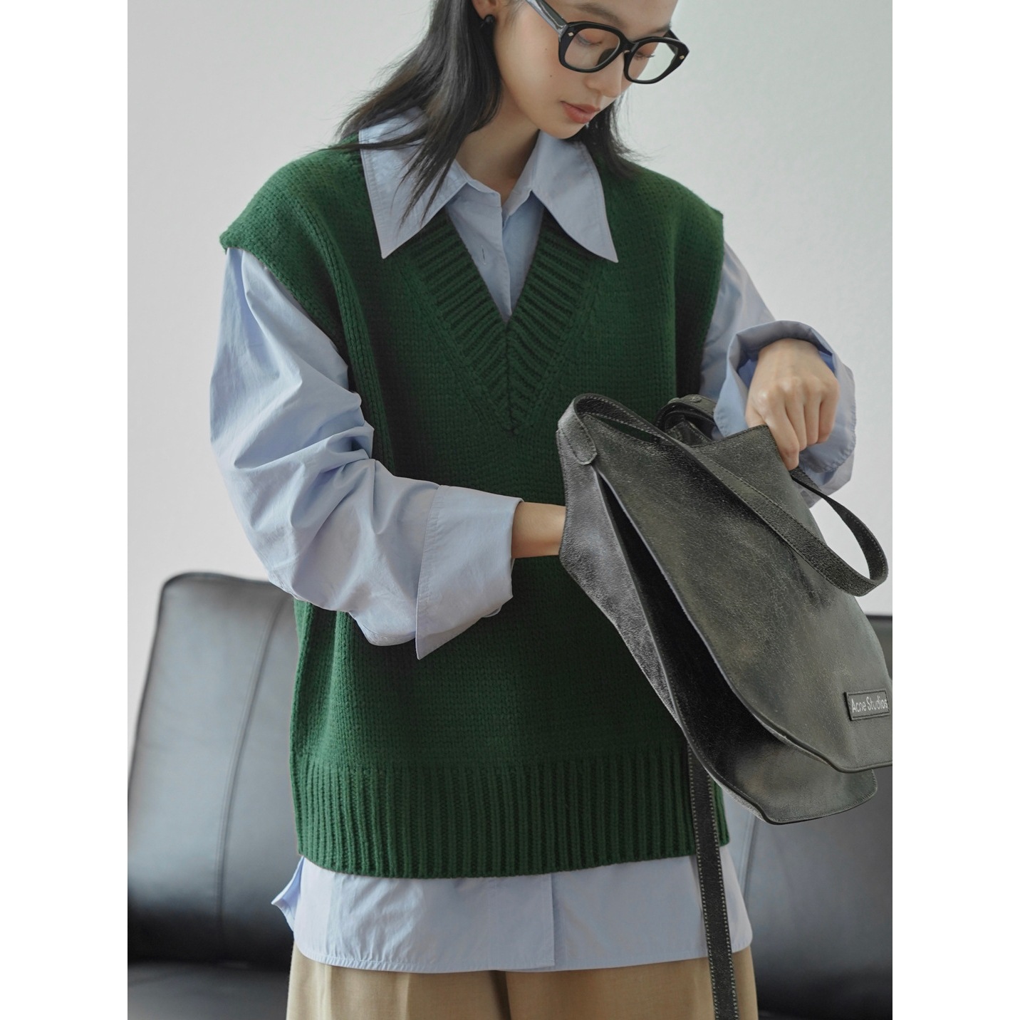 Lufu otoño nuevo japonés de moda perezoso cuello en V punto chaleco suelto interior casual chaleco sin mangas para las mujeres