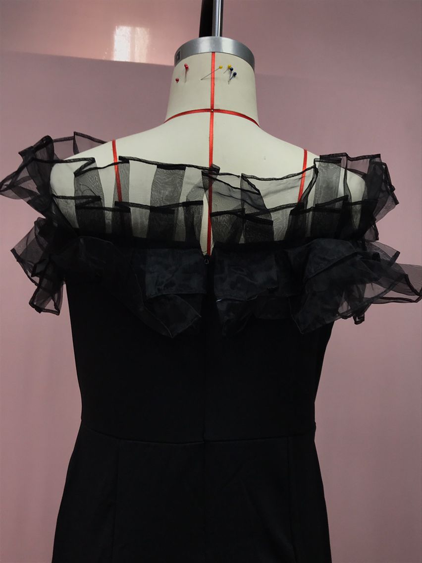 Elegantes Damen Strickkleid Mit Ein-schulter-schnitt Und Rüschen_voghion.com