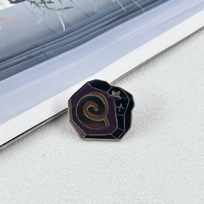 Yaxa sancaqları God's Eye Metal Badge