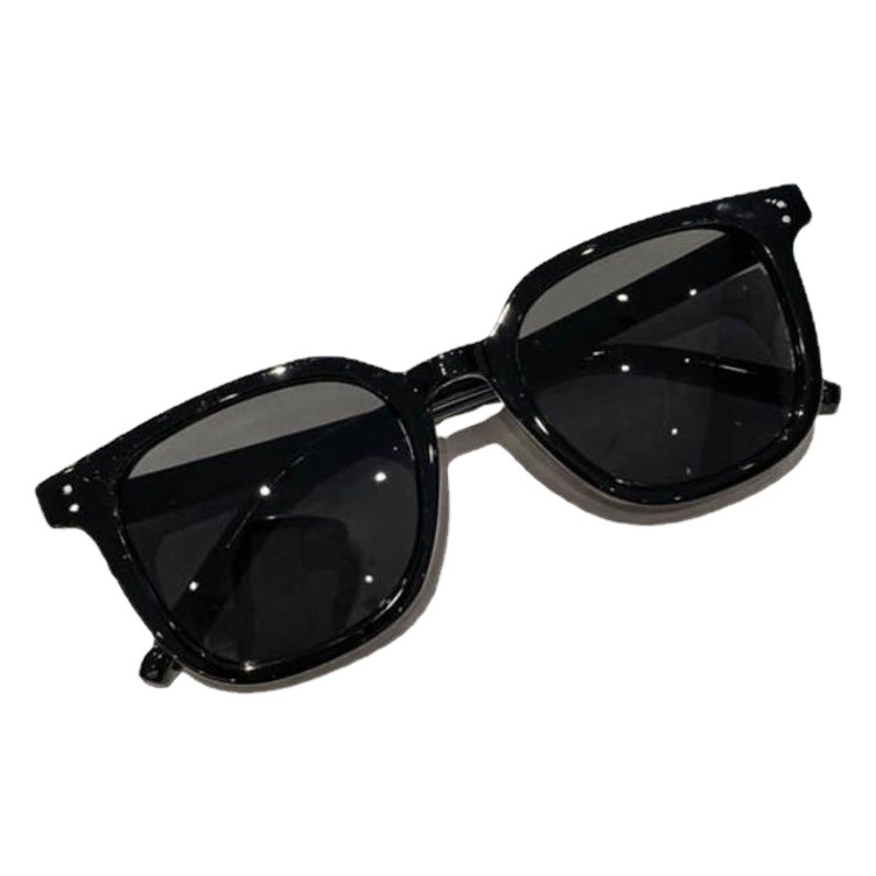 Gafas de sol con efecto rubor – Modernas y juveniles – Protección UV image 1