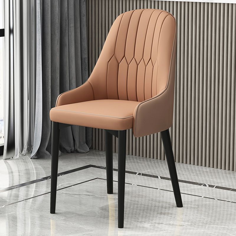 Silla de comedor de lujo nórdica, silla de respaldo doméstica moderna y simple, restaurante italiano, mesa de comedor de hotel de cuero de paquete suave