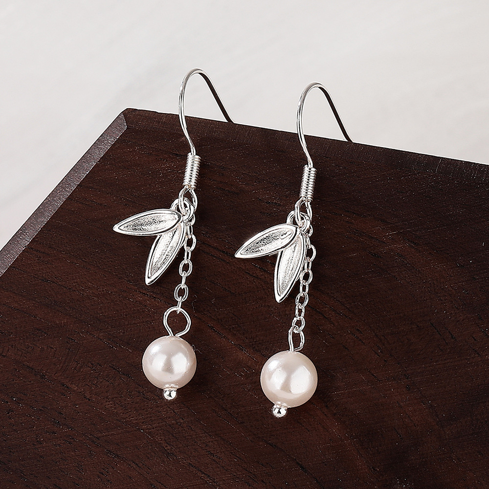 Hetian Bamboo Jade Bead Earrings Ancient Style Tassel Ear Hooks_voghion.com