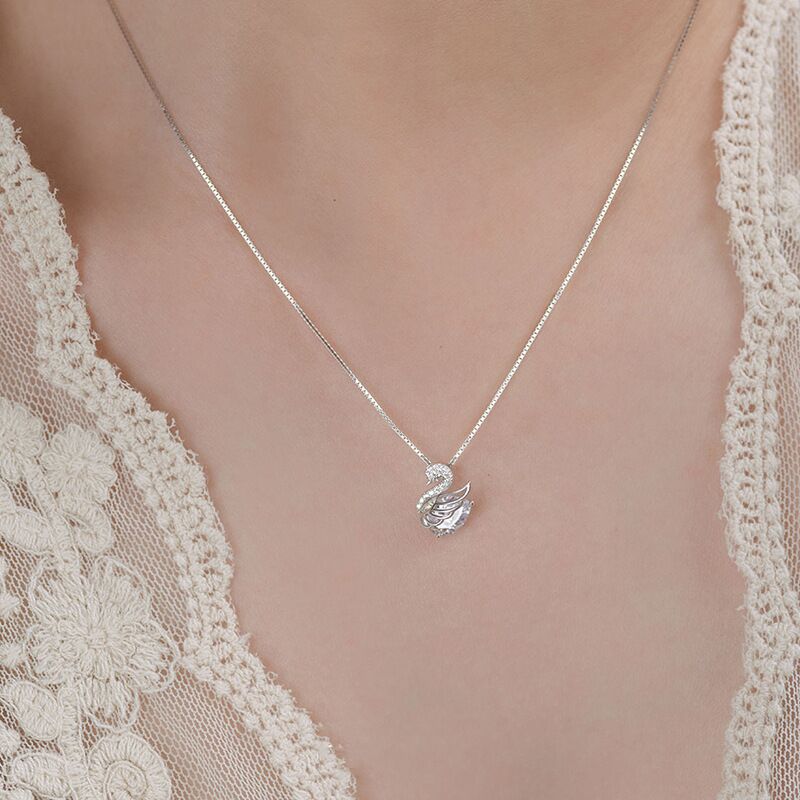 1 Piece Quantity Daily Occasion 1 Piece 925 Sterling Silver Swan 925 Sterling Silver Box Chain Pendant Necklace