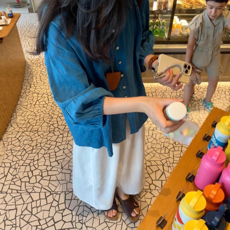 Loose and Lazy Style Summer Thin Shirt, Elegant Peacock Blue V-Neck Single-Breasted Shirt, Women's Lantern Sleeve Top Loose and Lazy Style Summer Thin Shirt, Elegant Peacock Blue V-Neck Single-Breasted Shirt, Women's Lantern Sleeve Top