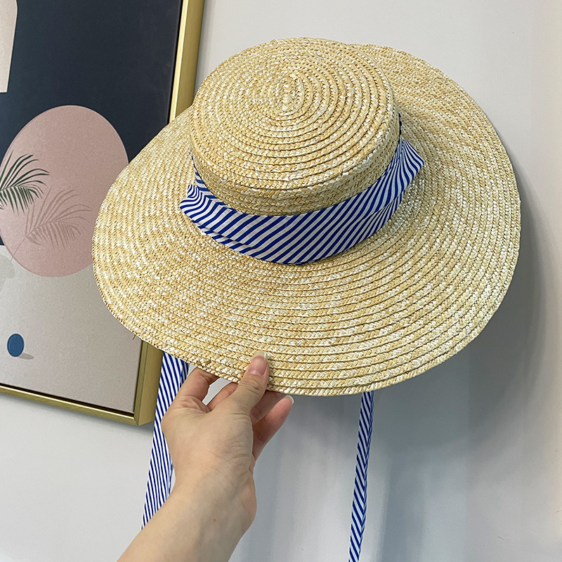 Pastorale Style D'été Grand Bord Chapeau De Plage Vacances Soleil Chapeau Dentelle-up Blé-paille Parasol Chapeau display picture 6