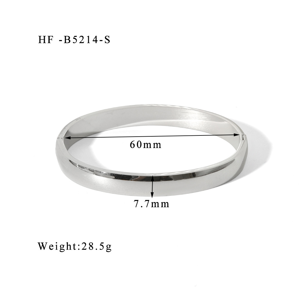 304 Stainless Steel 18K Gold Plated Basic Modern Style Classic Style Plating Round Solid Color Bangle display picture 7