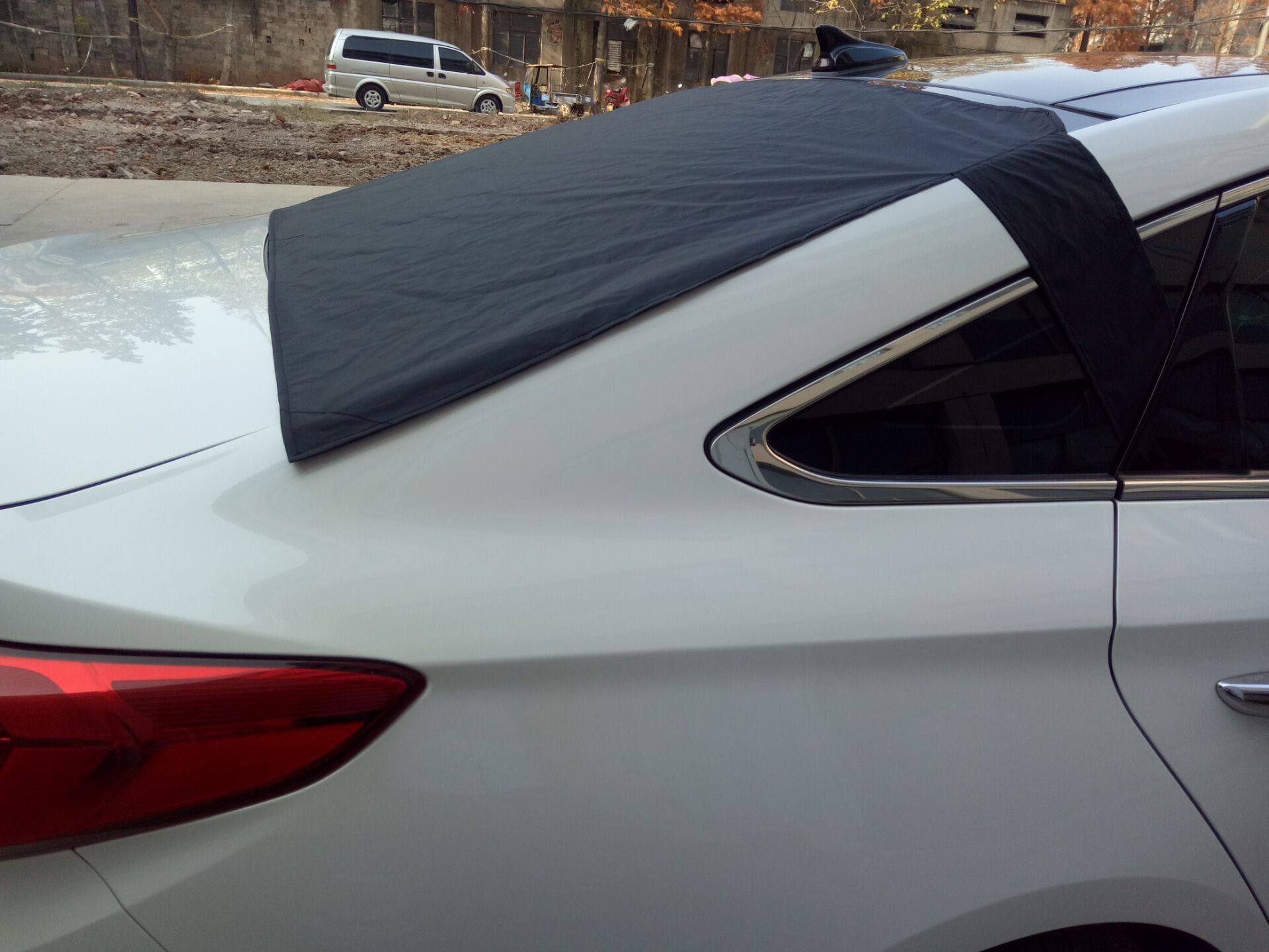 Rear Windshield Cover Black Snow Shield Anti-Freeze Car Snow Guard Anti-Icing Window Half-Cover Protector