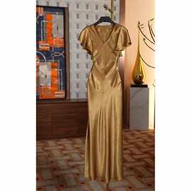夏天巨好看的减龄法式礼服度假气质收腰金色领双面缎面连衣裙女款