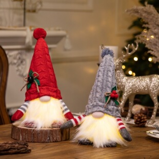 Xintean Christmas Decoration Christmas Sequins with Light Rudolph Doll Christmas Luminous Faceless Doll Ornaments