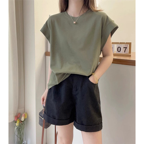 Summer 2025 Trendy and Versatile Women's Sleeveless Backless Top with Design Details, Side Slit to Prevent Exposure, Round Neck T-Shirt