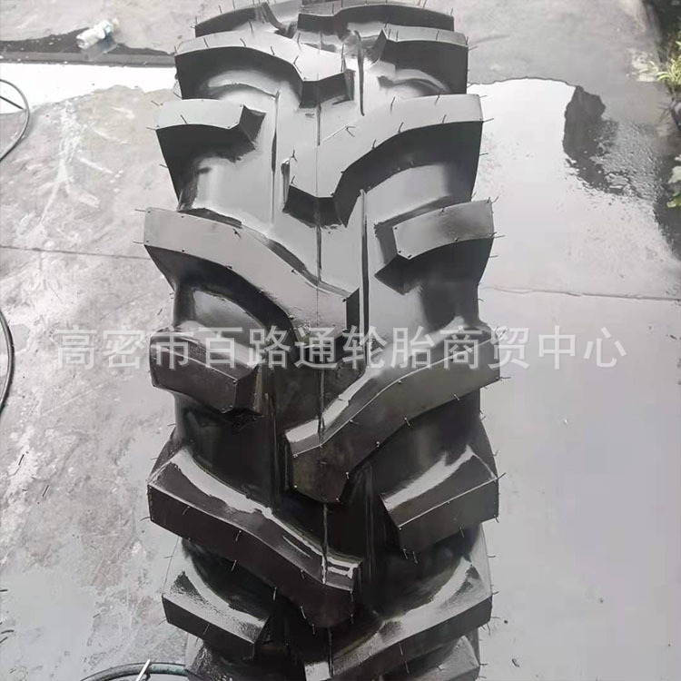 批发13.6-16徐州甲字13.6-16人字加密花纹旱田轮胎