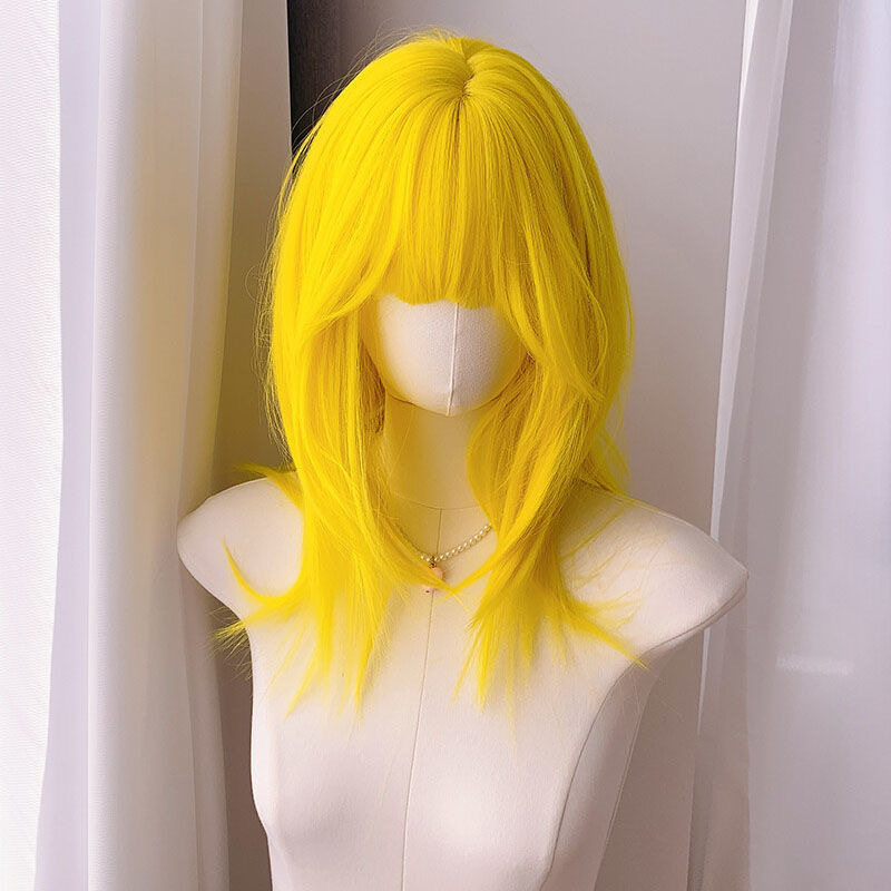 Pure Yellow Wig for Women with Bangs, Layered Medium-Length Hair, Fashionable Trendy Cs Style, Realistic Full Wig Pure Yellow Wig for Women with Bangs, Layered Medium-Length Hair, Fashionable Trendy Cs Style, Realistic Full Wig