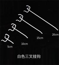 �Ӻ񶴶�����h���չʾ���ռ{��堝��𹤾߼ܺ�ɫ��ɫ�A�ג��h