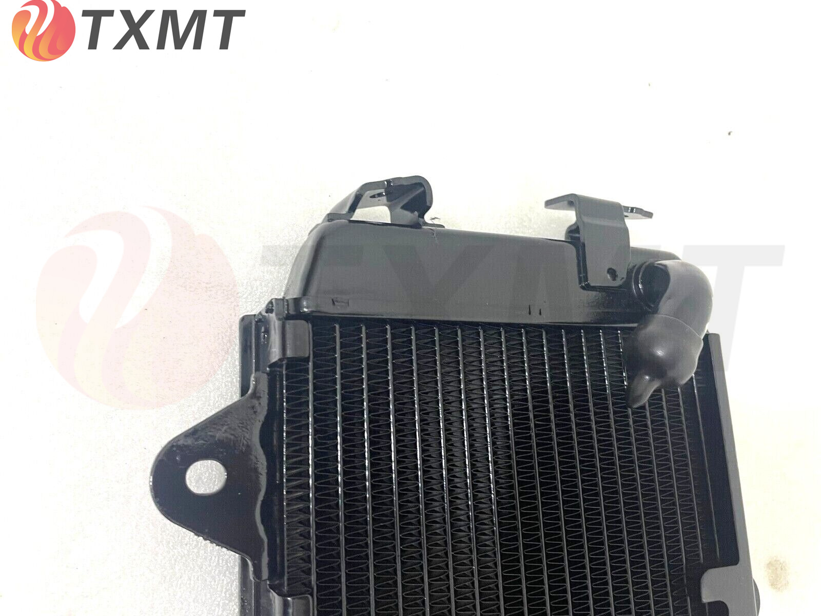 Suitable for KTM DUKE 390 Duke 250 motorcycle water tank assembly accessories water cooler radiator