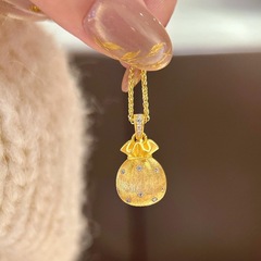 レトロ新中国式伸糸金色の小さな福袋ペンダントネックレス福は秋冬の精緻な高颜値鎖骨鎖に満ちている