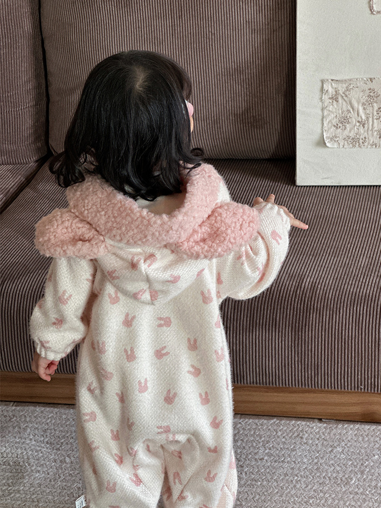 Ropa de bebé invierno niña bebé mono princesa estilo extranjero conejo exterior ropa gruesa mampara con capucha ropa de invierno