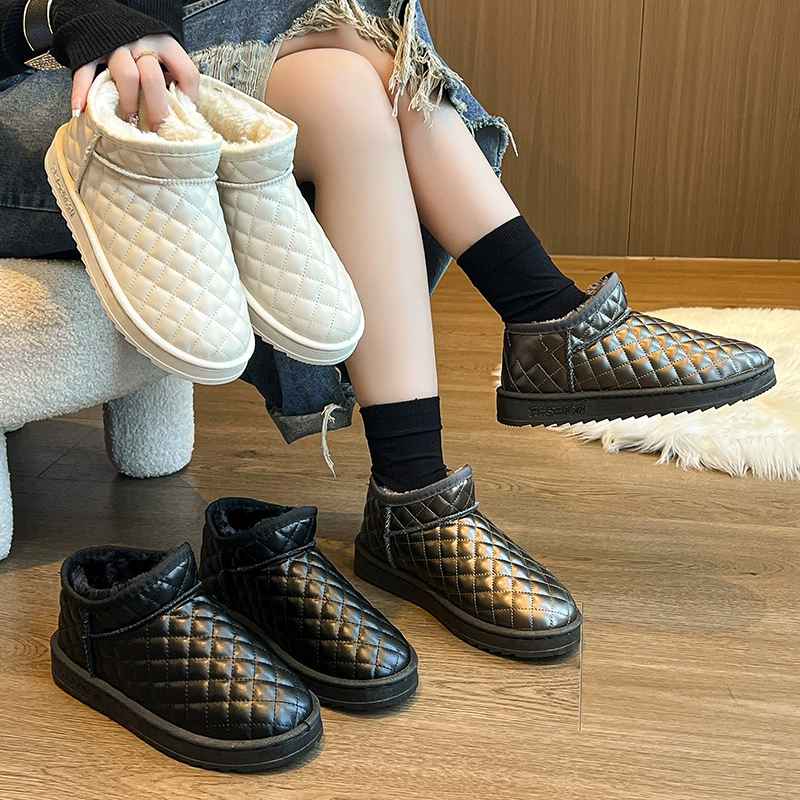 Снежные сапоги Женская зимняя 2024 новая иностранная модная хлопчатобумажная обувь плюшевая водонепроницаемая короткая обувь женская обувь