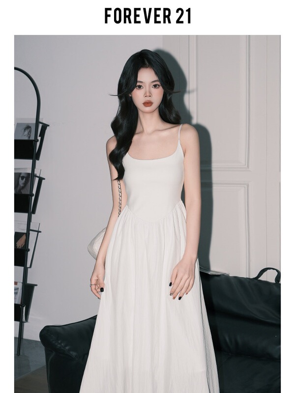 Forever 21 Gentle U-Neck Strap Dress for Women, Light Spring Style, Waist-Cinching A-Line Long Dress, Korean-Style First Love Little White Dress Forever 21 Gentle U-Neck Strap Dress for Women, Light Spring Style, Waist-Cinching A-Line Long Dress, Korean-Style First Love Little White Dress