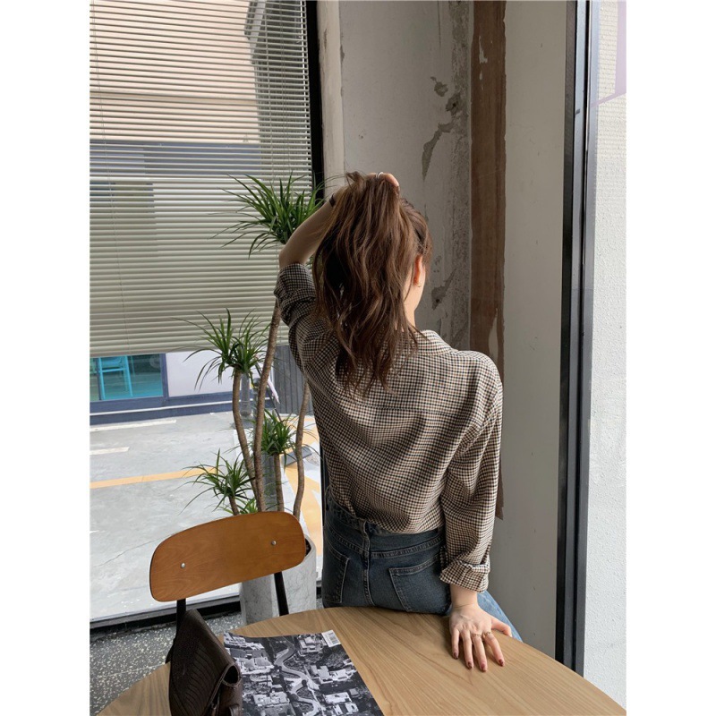 프랑스 스타일 격자 무늬 폴로 칼라 긴 소매 셔츠 여성의 가을 착용 2025 새로운 한국 스타일 느슨한 슬림 룩 올매치 탑 트렌디